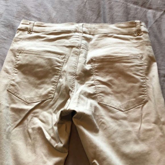 Khaki Jeggings - Picture 2 of 3